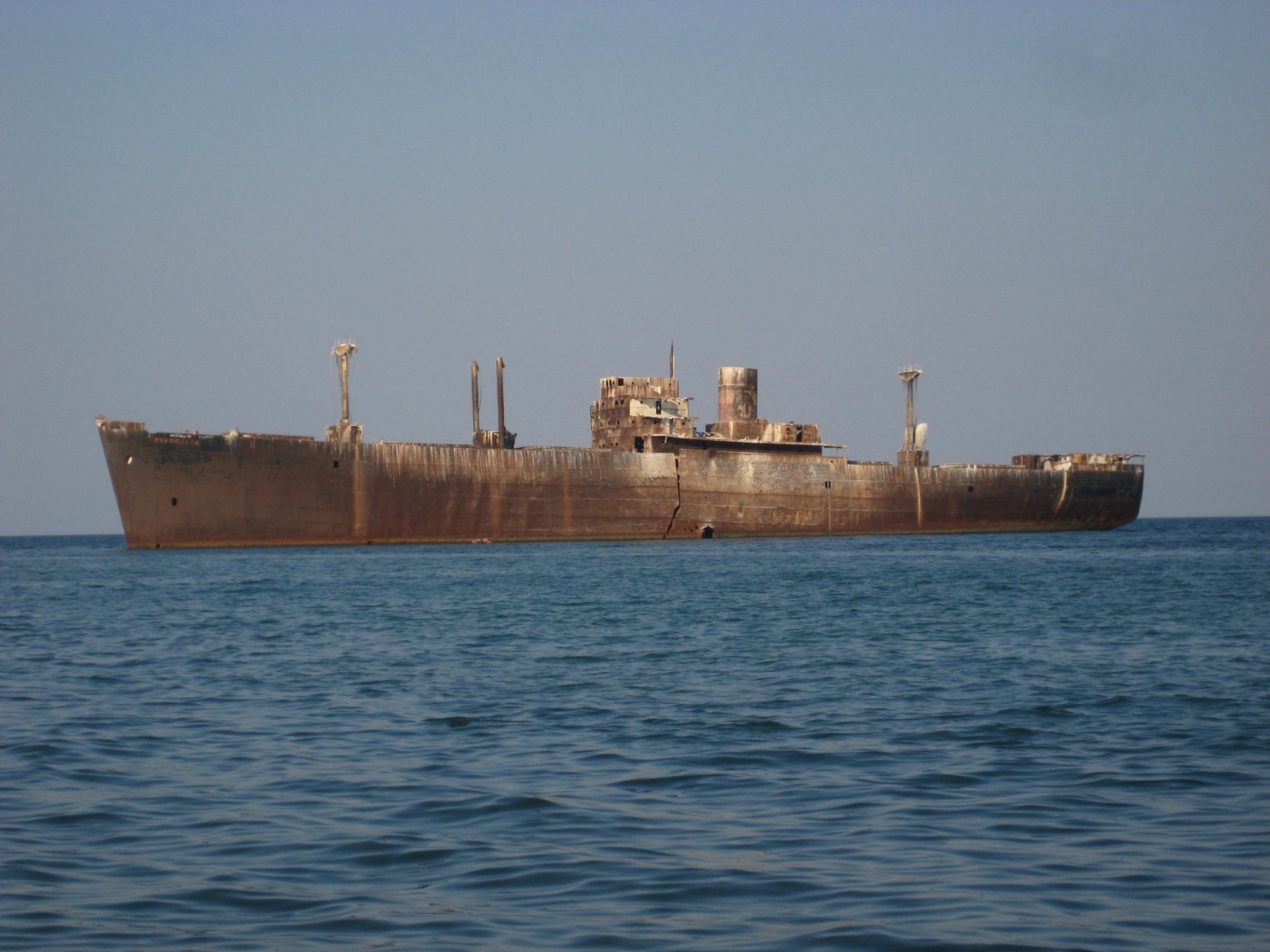 The Evangelia wreck seen side-on in 2008, with the whole hull, the masts and the superstructure still standing